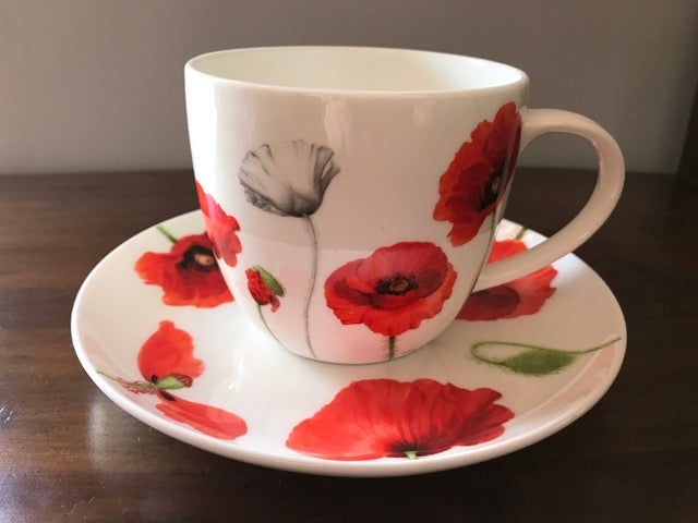 Poppies cup and saucer set